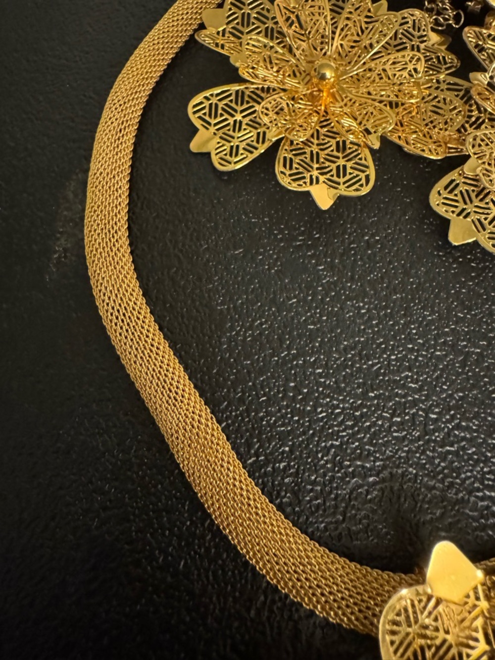 Gold Floral Filigree Necklace Pierced Earrings Set - Picture 3 of 10